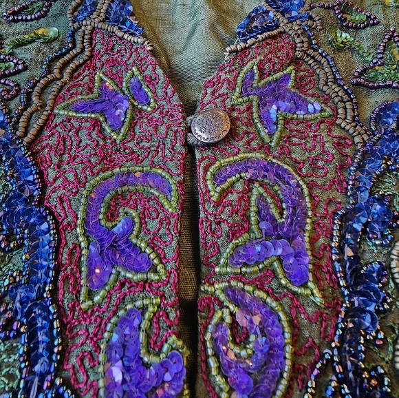 Vintage Other Destination 100% Silk Intricately Beaded Vest Womens size Large - Picture 8 of 14